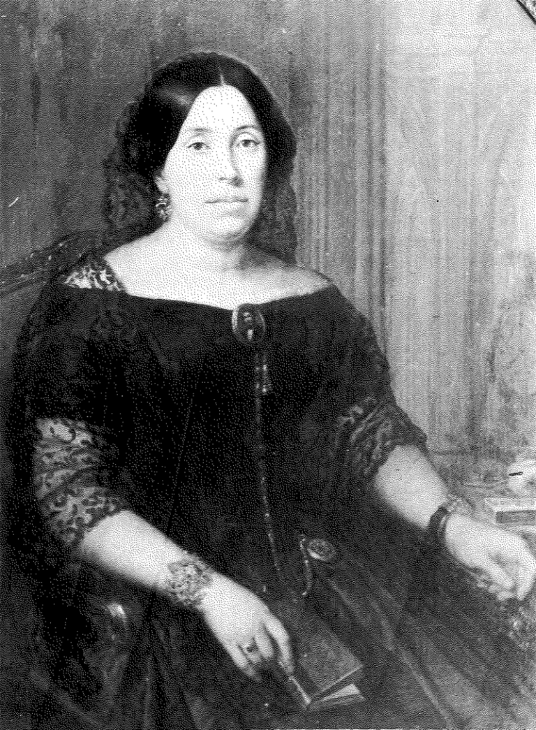 Dolores-González
